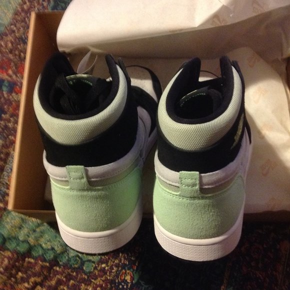 Air Jordan 1 Zoom CMFT 2 Men's Suede Multicolor Sneakers -11.5 - New in Box - Picture 3 of 11